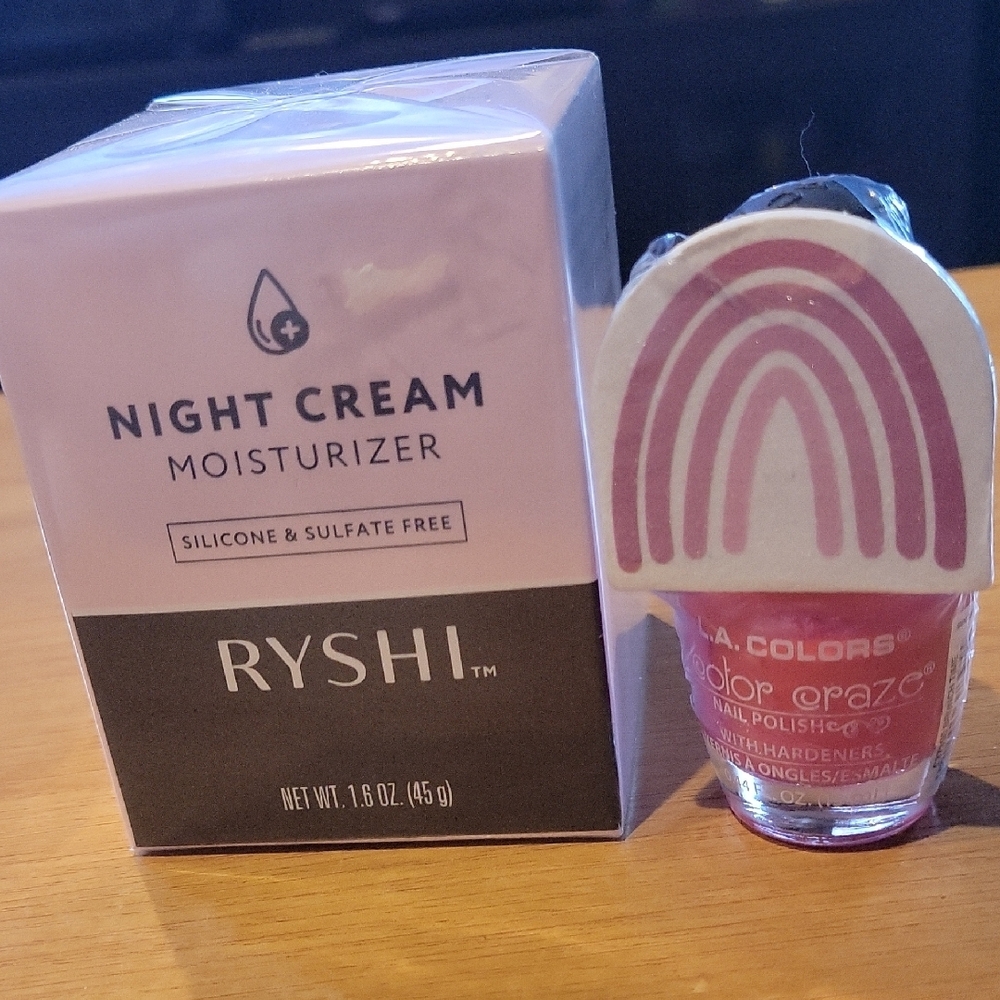 Ryshi Night Cream and L.A. Colors Nail Polish Set